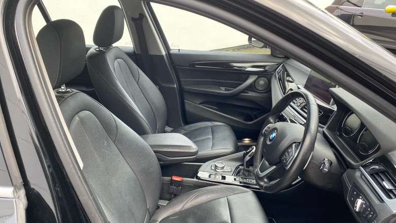 BMW X1 xDrive 20i xLine 5dr Step Auto Petrol Estate